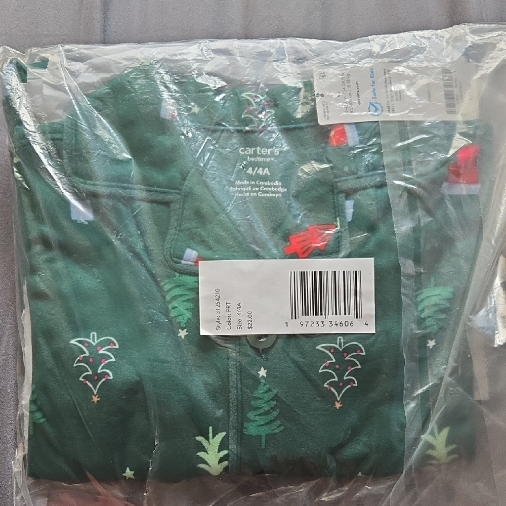 Carter's Festive Green Pajamas